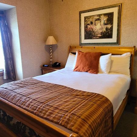 Altland House Inn & Suites Abbottstown Εξωτερικό φωτογραφία