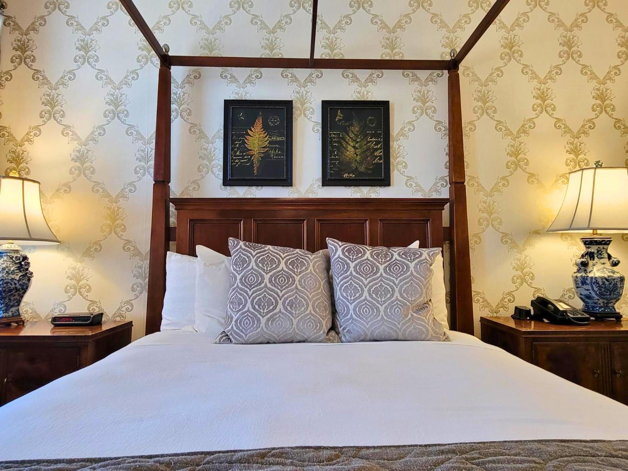 Altland House Inn & Suites Abbottstown Εξωτερικό φωτογραφία