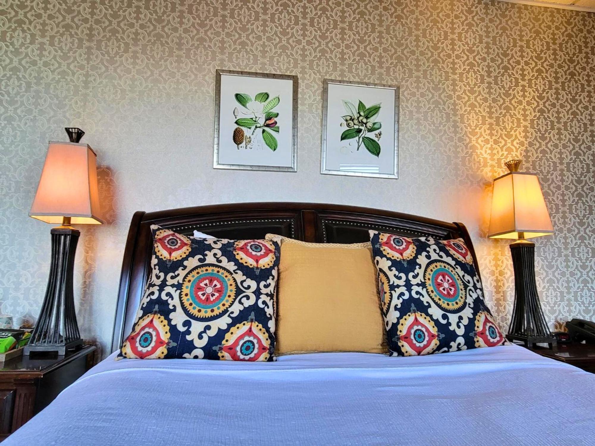 Altland House Inn & Suites Abbottstown Εξωτερικό φωτογραφία