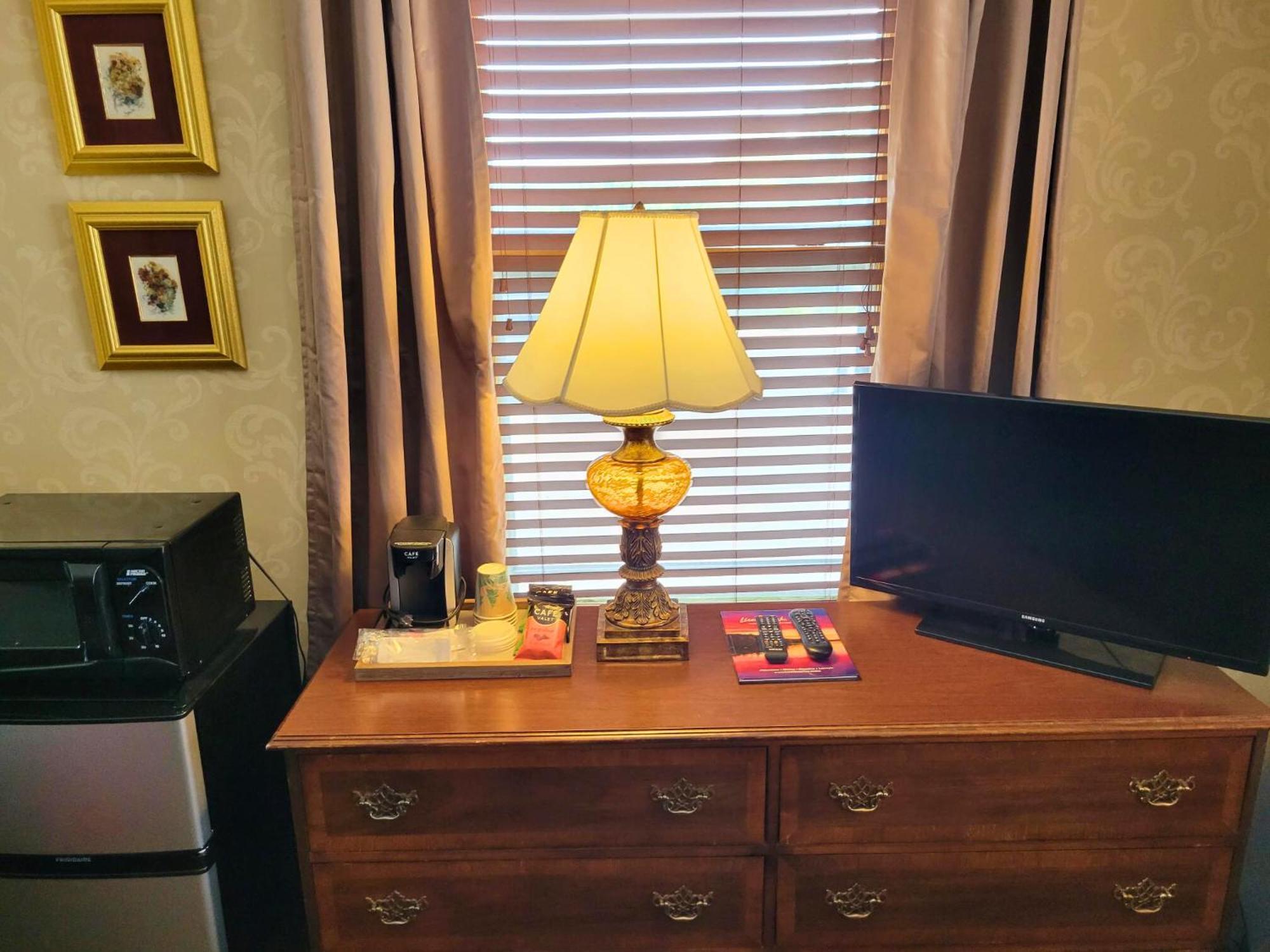 Altland House Inn & Suites Abbottstown Εξωτερικό φωτογραφία