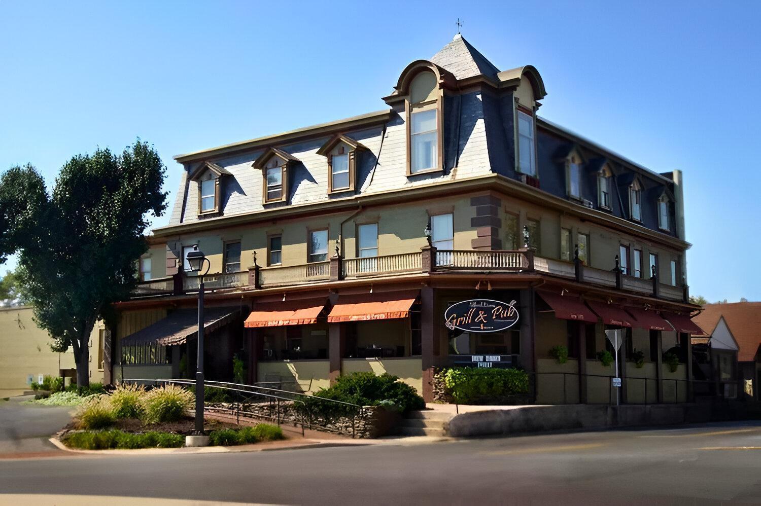 Altland House Inn & Suites Abbottstown Εξωτερικό φωτογραφία